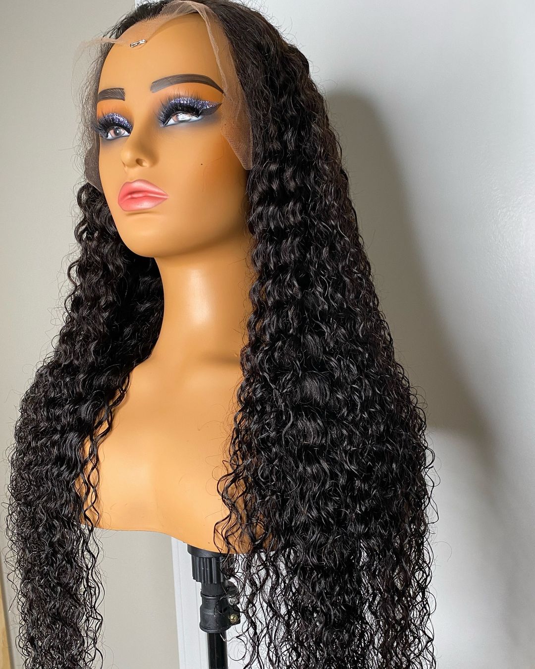 water wave frontal wig, water wave wigs, water wave human hair, water wave virgin hair, Water Wave Lace Frontal wig, Water Wave Hair, Lace Frontal wig, 13x4 Frontal wig, 13x6 Frontal wig, Transparent Lace wig, HD Lace wig