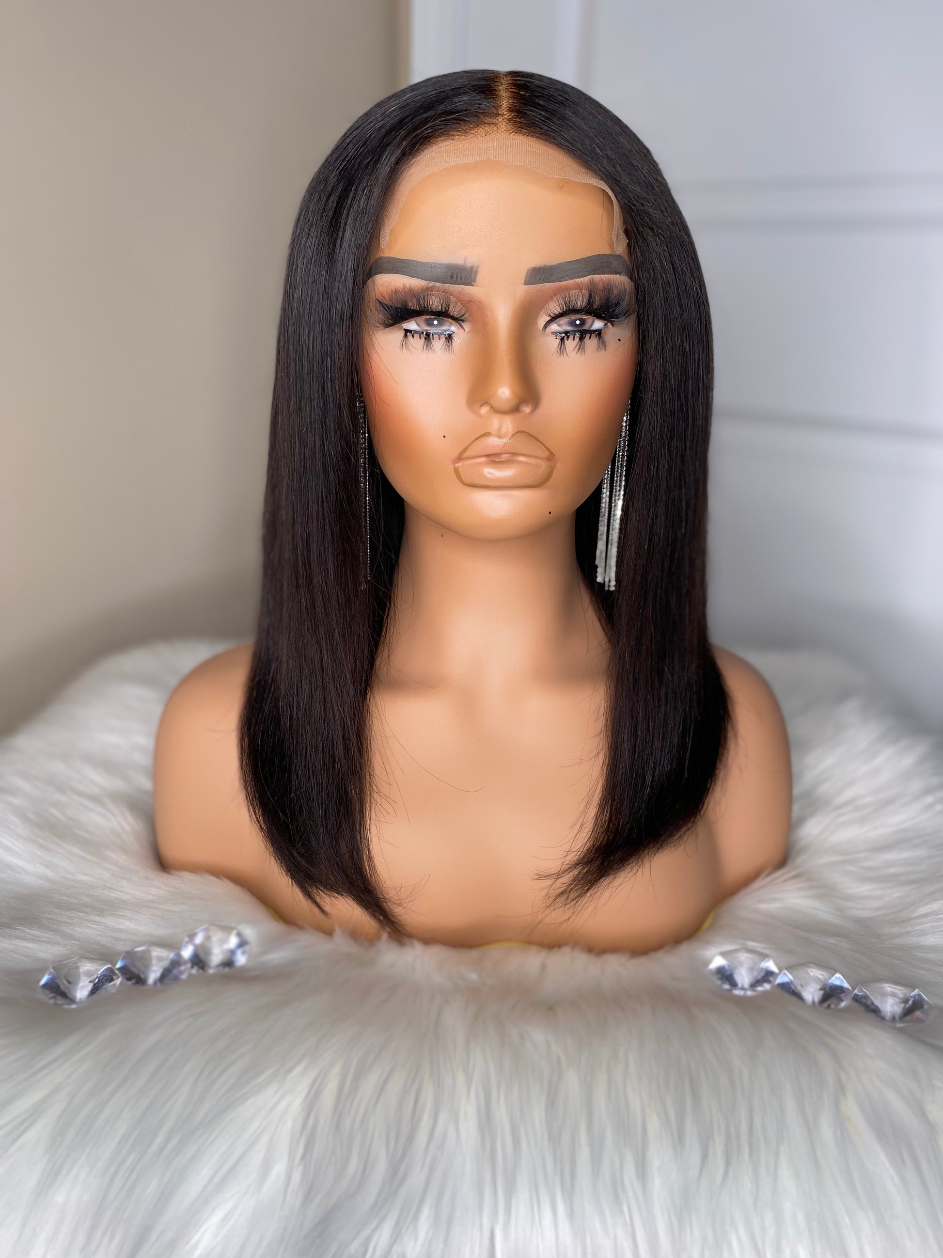 Sleek Straight Glueless Bob Wig, Glueless Bob Wig, Straight Bob Wig, HD Closure Bob Wig, 5x5 Closure Bob Wig, Elastic Band Wig, Snug Fit Wig, Tangle-Free Hair Extensions