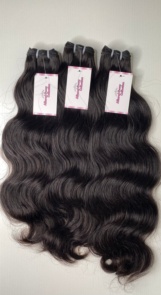 Body Wave Bundle Deal- 18,20,22 (Hair on Hand)